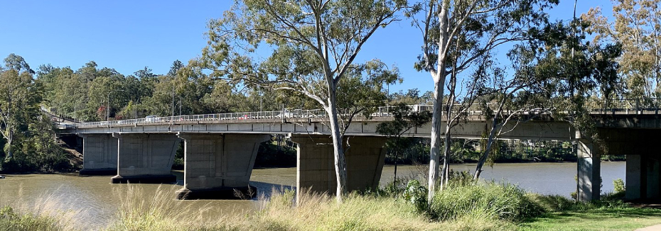 Centenary Bridge (cr: Wikipedia)