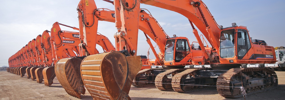 Excavator fleet (cr: Pixabay - sumanamul15)