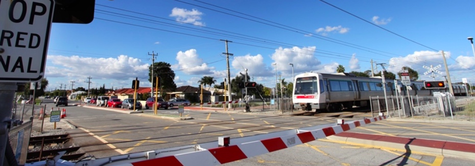 WA level crossing (cr: METRONET)