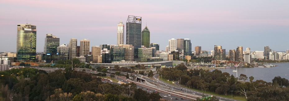 Perth skyline (cr: Pixabay - georgeartmantiri)